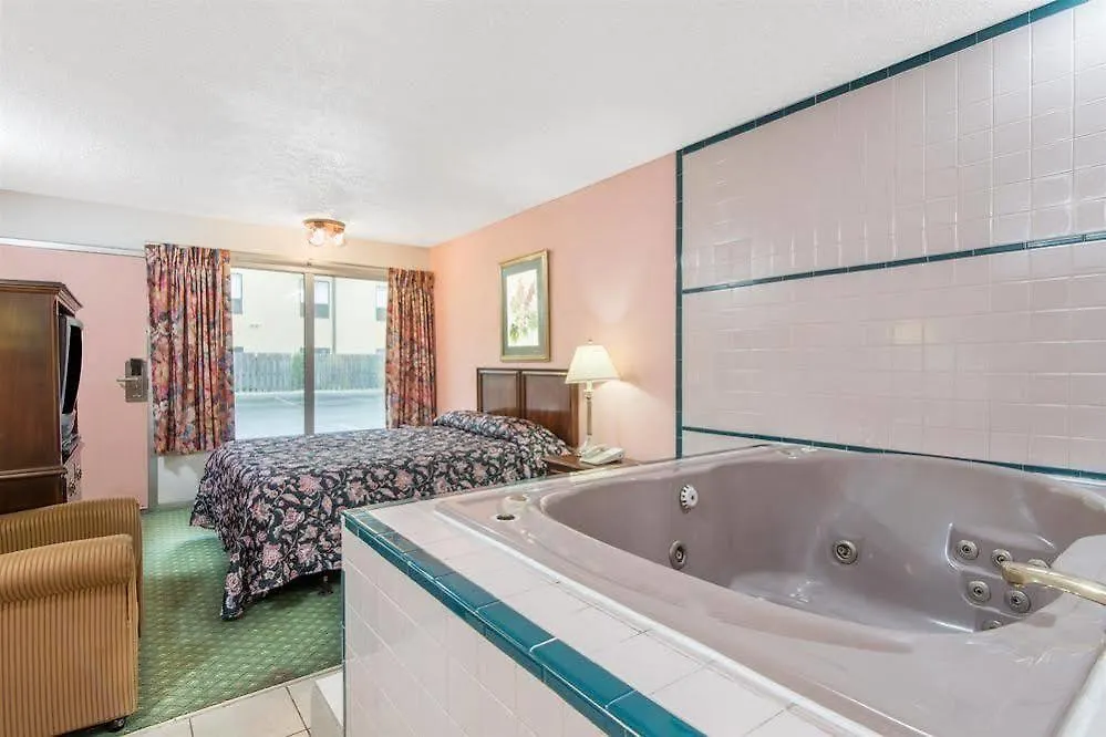 Relax Inn By Oyo Columbus Oh I 70 Hotel