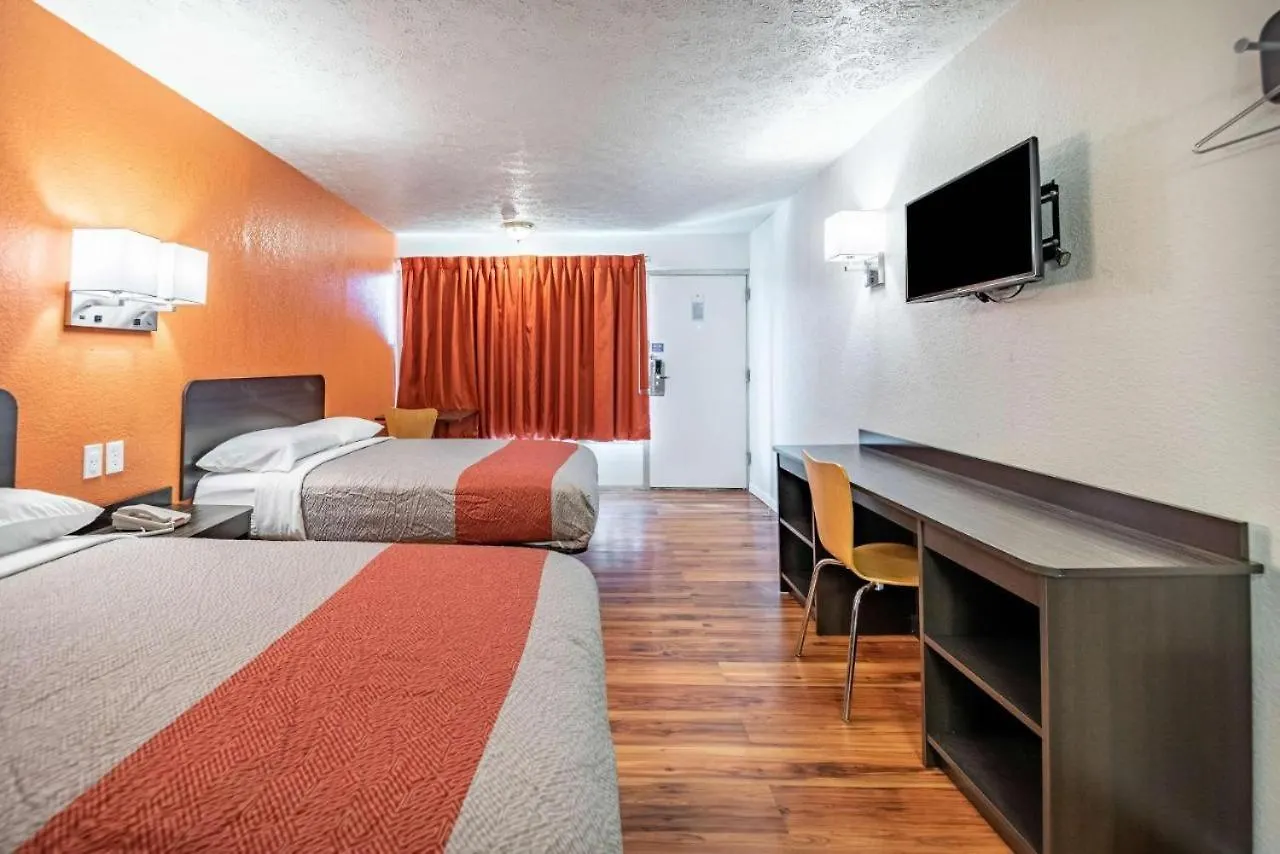 Relax Inn By Oyo Columbus Oh I 70