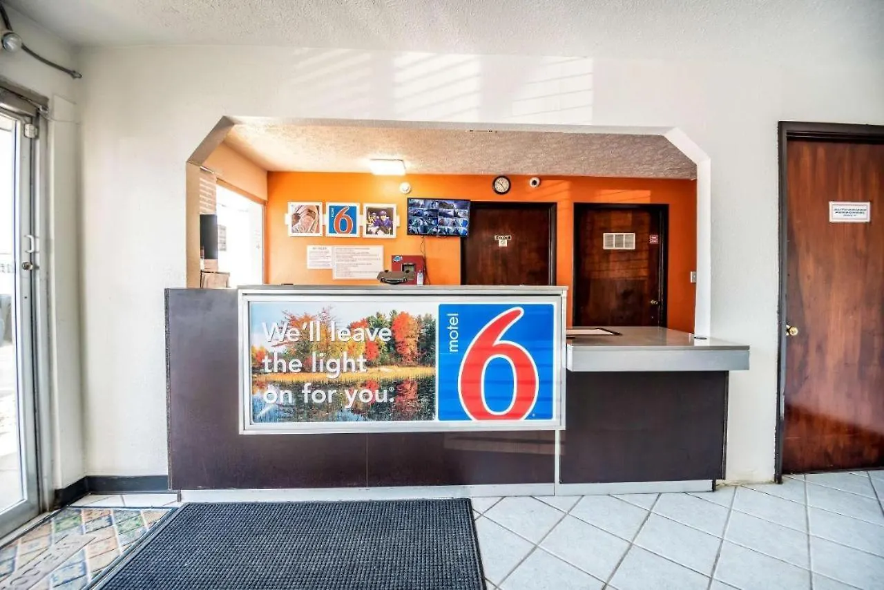 Hotel Relax Inn By Oyo Columbus Oh I 70