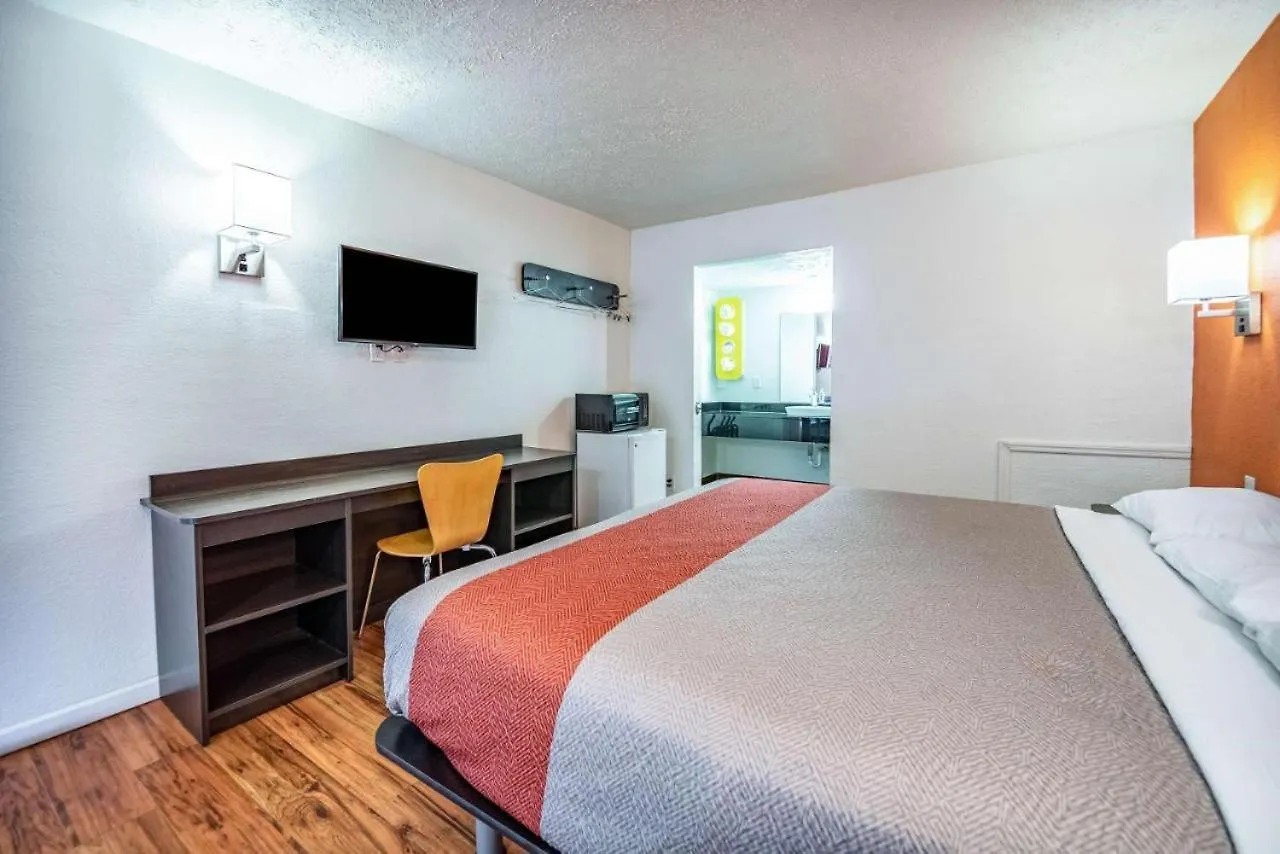 Relax Inn By Oyo Columbus Oh I 70 2*,