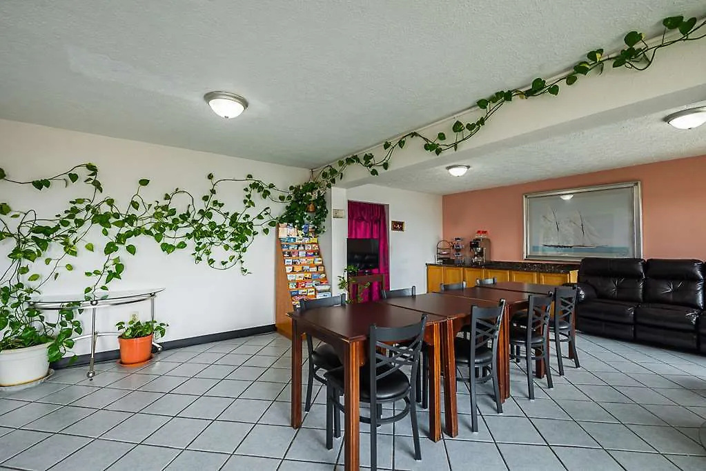 ** Hotel Relax Inn By Oyo Columbus Oh I 70 United States